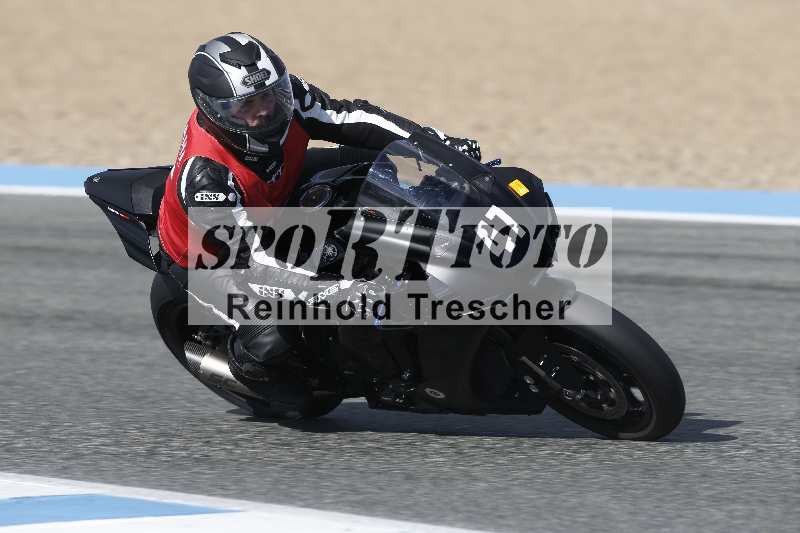 /01 24.-27.01.2025 Moto Center Thun Jerez/gruen-green/47